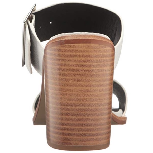 White Leather Oversized Buckle Block Heel Mule - Picture 5 of 5